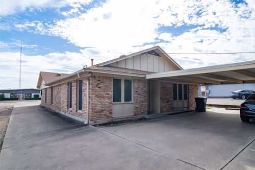 720 Lake Air Dr, Waco, TX, 76710-5743 | Card Image