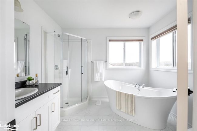 27 Woodstream Dr, House other with 3 bedrooms, 2 bathrooms and 4 parking in Huntsville ON | Image 26