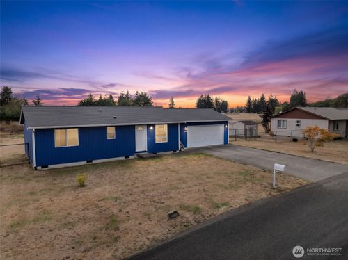 4101 Violet Ct Sw, Rochester, WA, 98579-9451 | Card Image