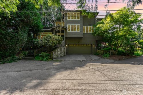 5443 45th Avenue W, Seattle, WA, 98199 | Card Image