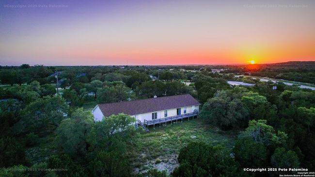 540 Soft Wind, House other with 3 bedrooms, 22 bathrooms and null parking in Canyon Lake TX | Image 15