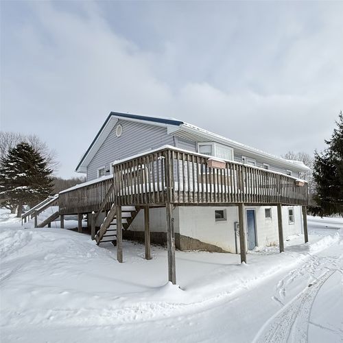 26018 Crossingville Rd, Edinboro, PA, 16412-4108 | Card Image