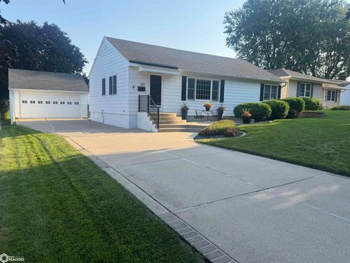 503 18th Pl, Carroll, IA, 51401-1452 | Card Image