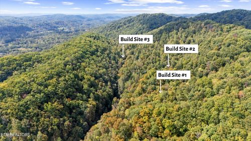 560 Prospect Rd, Luttrell, TN, 37779-2336 | Card Image