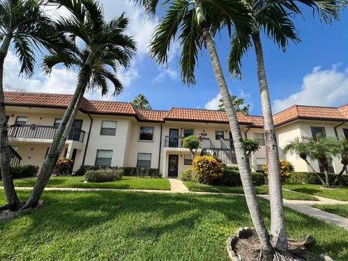 203-7281 Golf Colony Ct, Lake Worth, FL, 33467-3990 | Card Image