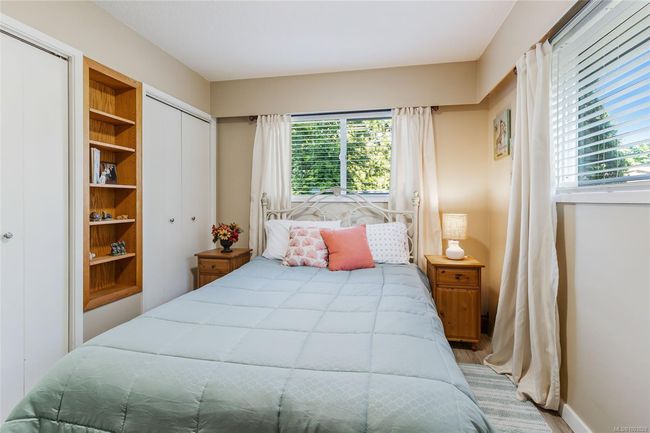 1226 Centre Rd, House other with 4 bedrooms, 2 bathrooms and 5 parking in Qualicum Beach BC | Image 42
