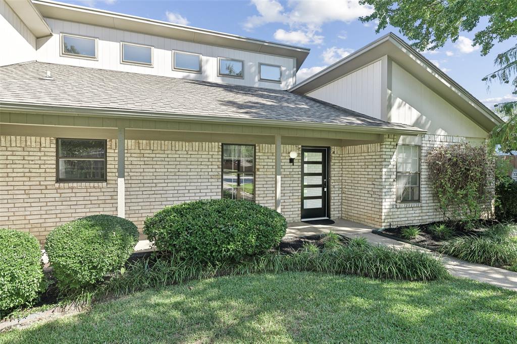 Oakwood Trl, Southlake, TX 76092