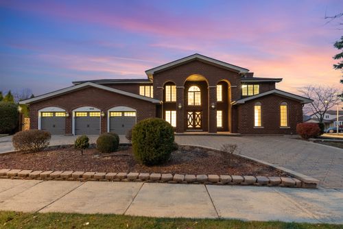 1202 W Surrey Rd, Addison, IL, 60101-1146 | Card Image