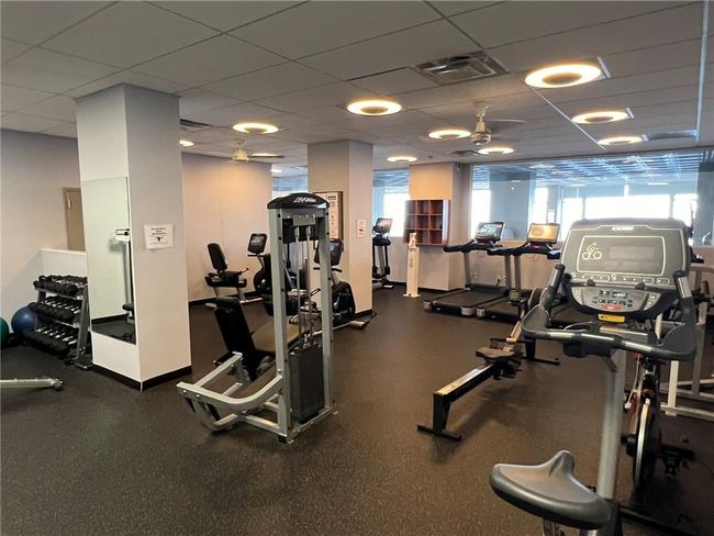APT-8E - 166 Powells Cove Blvd, Home with 2 bedrooms, 2 bathrooms and null parking in Whitestone NY | Image 23