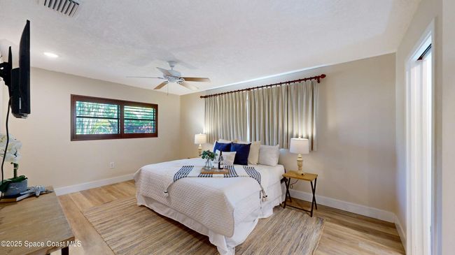 Master Bedroom | Image 21