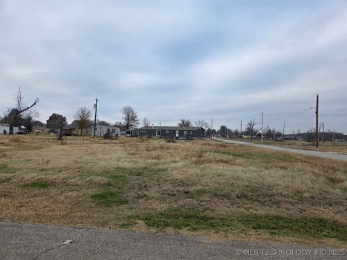 106 Chestnut Ave, Barnsdall, OK, 74002-6659 | Card Image