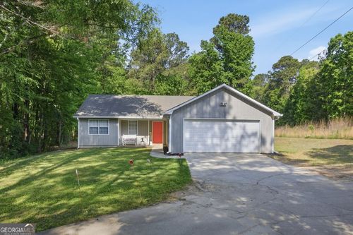 684 Mills Dr, Covington, GA, 30016-7575 | Card Image