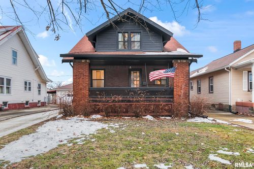 1023 Broadway St, Lincoln, IL, 62656-2907 | Card Image