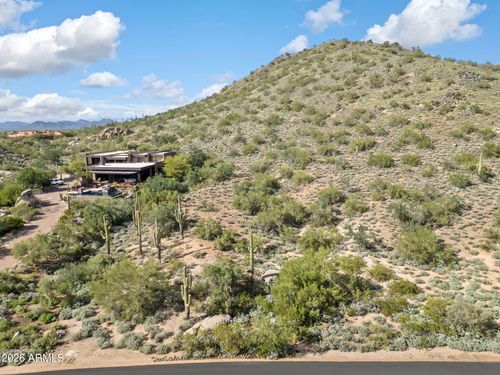 266-8300 E Dixileta Dr, Scottsdale, AZ, 85266-2273 | Card Image