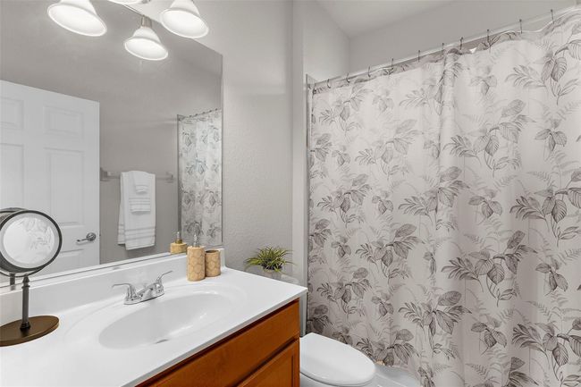 11819 Tempest Harbor Loop, House other with 3 bedrooms, 2 bathrooms and null parking in VENICE FL | Image 19