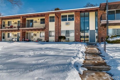 e-7604 Hazelcrest Drive, St Louis, MO, 63042 | Card Image