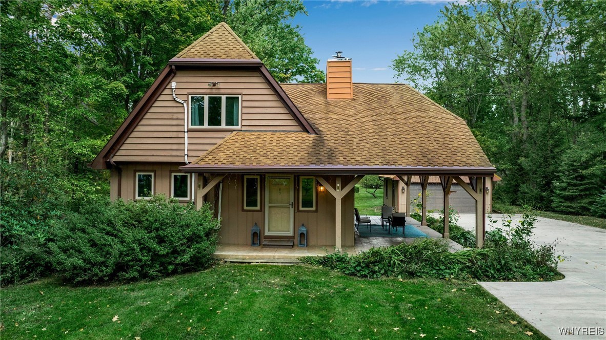 Newton Rd, Orchard Park, NY 14127