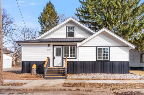 620 17th St, Rockford, IL, 61104-3323 | Card Image