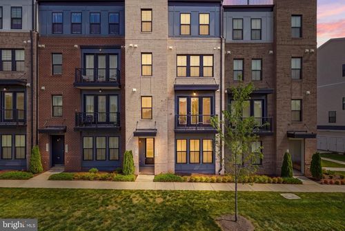 43342 Farringdon Square, ASHBURN, VA, 20148 | Card Image