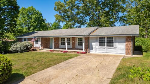 4011 Patton Edwards Dr, Chattanooga, TN, 37412-1923 | Card Image