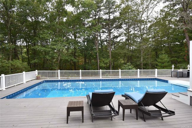 82 Lakeside Ln, House other with 5 bedrooms, 4 bathrooms and null parking in Westhampton NY | Image 18