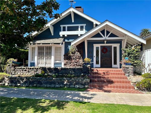21 Temple Ave, Long Beach, CA, 90803-2530 | Card Image