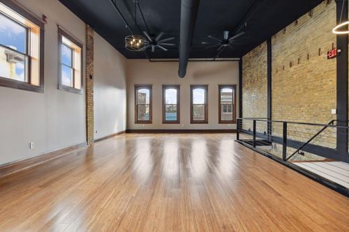 200-244 Water Street, Excelsior, MN, 55331 | Card Image