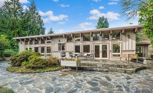 16 Cascade Ky, Bellevue, WA, 98006-1002 | Card Image