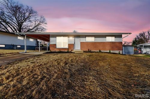 4511 Burncoate Drive, Oakville, MO, 63129 | Card Image