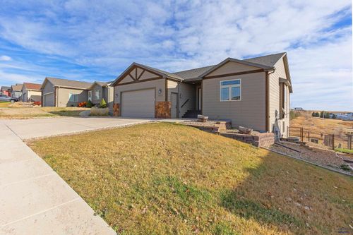 1012 Copperfield Dr, Rapid City, SD, 57703 | Card Image