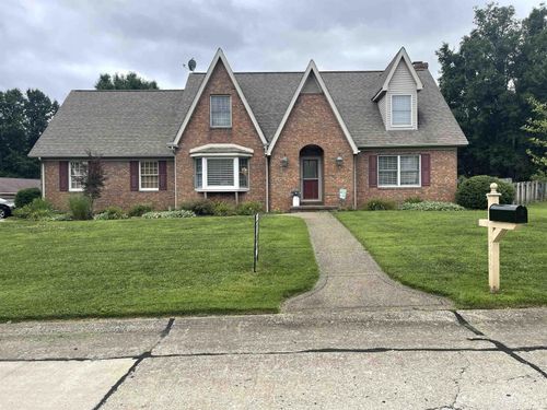 10040 Belmont Ct, Evansville, IN, 47711-7101 | Card Image