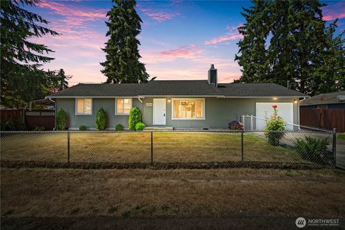 17214 9th Ave E, Spanaway, WA, 98387-5935 | Card Image