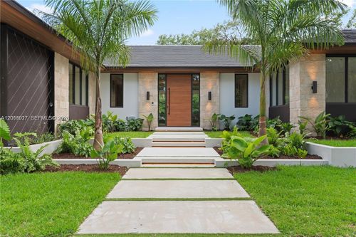 7840 Sw 98th St, Miami, FL, 33156-2637 | Card Image