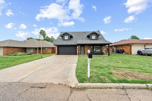 7 Concord Blvd, Shawnee, OK, 74804-1145 | Card Image