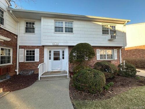 156-156 Parkside Dr, Suffern, NY, 10901-7836 | Card Image