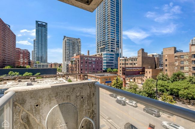 APT-503 - 201 W Grand Ave, Condo with 2 bedrooms, 2 bathrooms and 1 parking in CHICAGO IL | Image 15