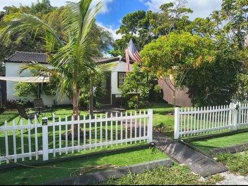 a-2206 Coolidge St, Hollywood, FL, 33020-2333 | Card Image