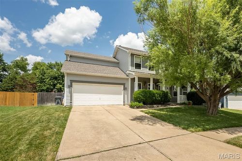 915 Saint Joseph Ave, O Fallon, MO, 63366-1839 | Card Image