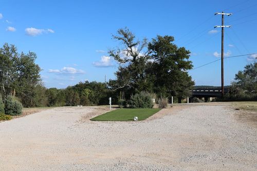 252-4584 E Us Highway 290, Fredericksburg, TX, 78624-3273 | Card Image