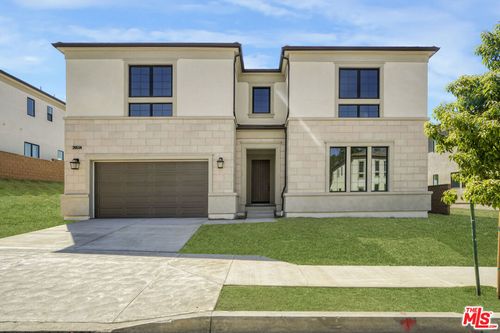 20534 Edgewood Ct, Chatsworth, CA, 91311-1708 | Card Image