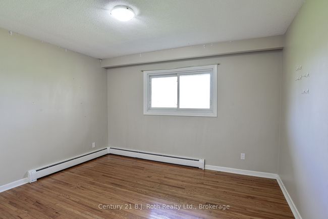 B32405 Thorah Sideroad, House other with 4 bedrooms, 2 bathrooms and 8 parking in Beaverton ON | Image 11