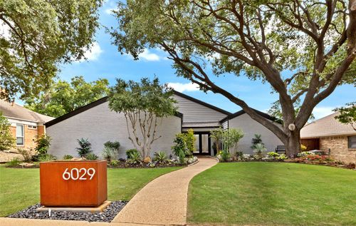 6029 Spring Flower Trl, Dallas, TX, 75248-2132 | Card Image