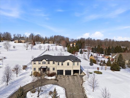 130 Andrews Dr, Beeton, ON, L0G1A0 | Card Image