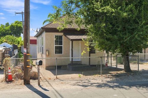1143-1143 N F St, Stockton, CA, 95205-3807 | Card Image