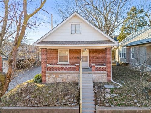 114 N Askew Ave, Kansas City, MO, 64123-1102 | Card Image