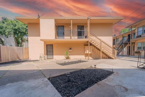 623 N Edison, Stockton, CA, 95203 | Card Image