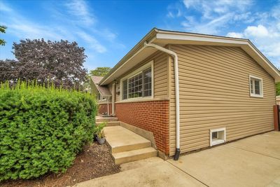 602 E Dogwood Lane, House other with 3 bedrooms, 1 bathrooms and 2 parking in Mount Prospect IL | Image 3