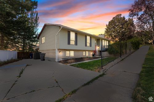 151 Bernice Way, North Salt Lake, UT, 84054-1542 | Card Image