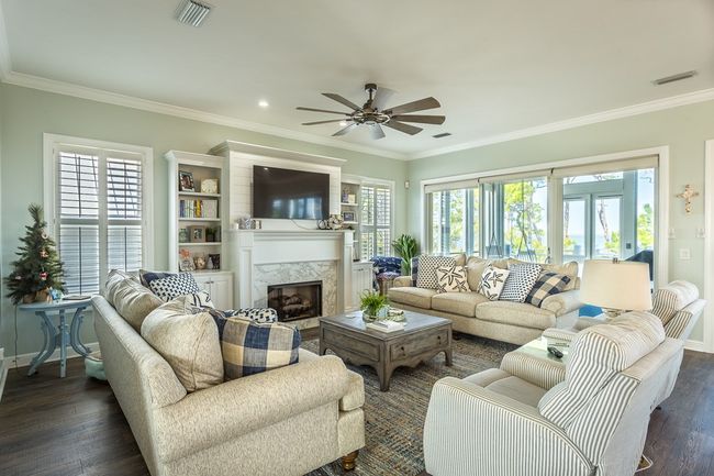 1637 Wayfarers Ct, House other with 4 bedrooms, 4 bathrooms and 4 parking in St. George Island FL | Image 11