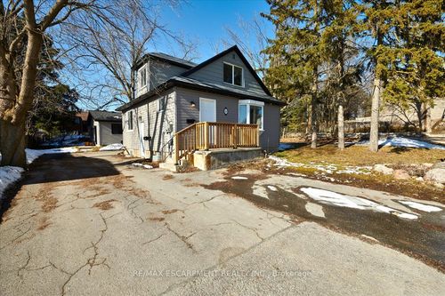 main-210 Owen St, Barrie, ON, L4M3J2 | Card Image